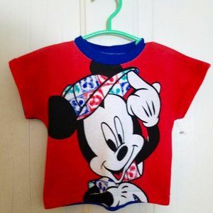 New Mickey's Stuff Tee Size: 24 Months
